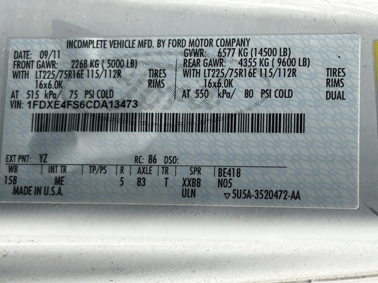 2012-ford-e450-sd-image-11