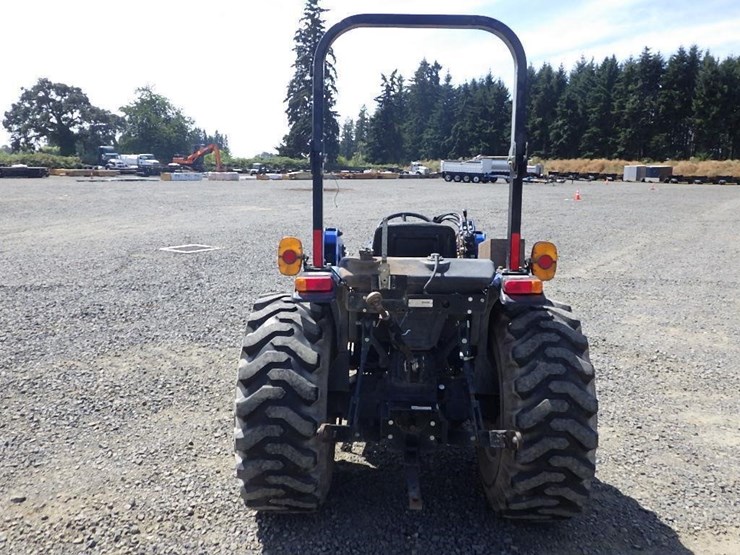 new-holland-25-image-4