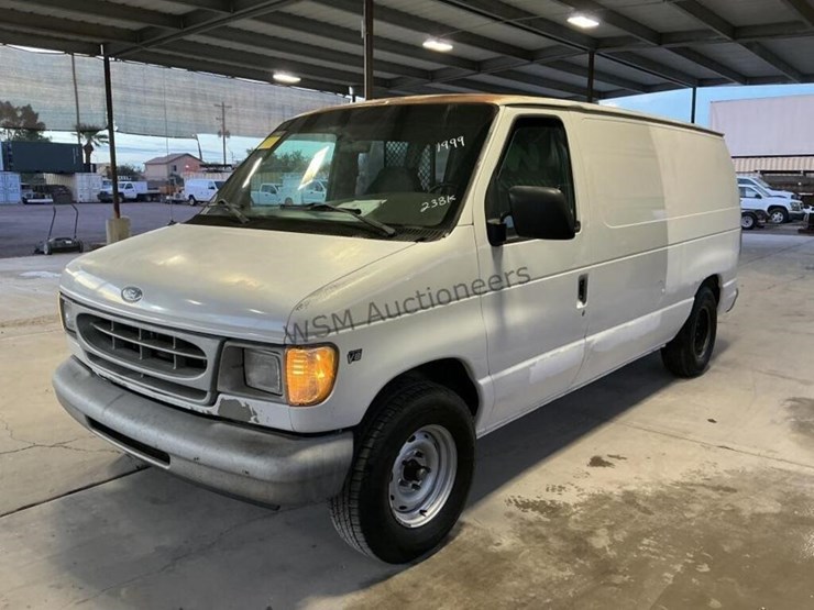 1999-ford-cargo-image-4
