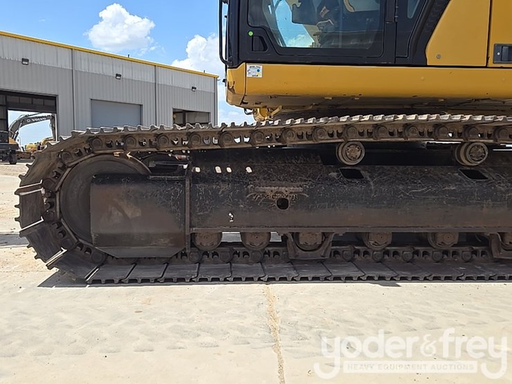 caterpillar-336-image-10