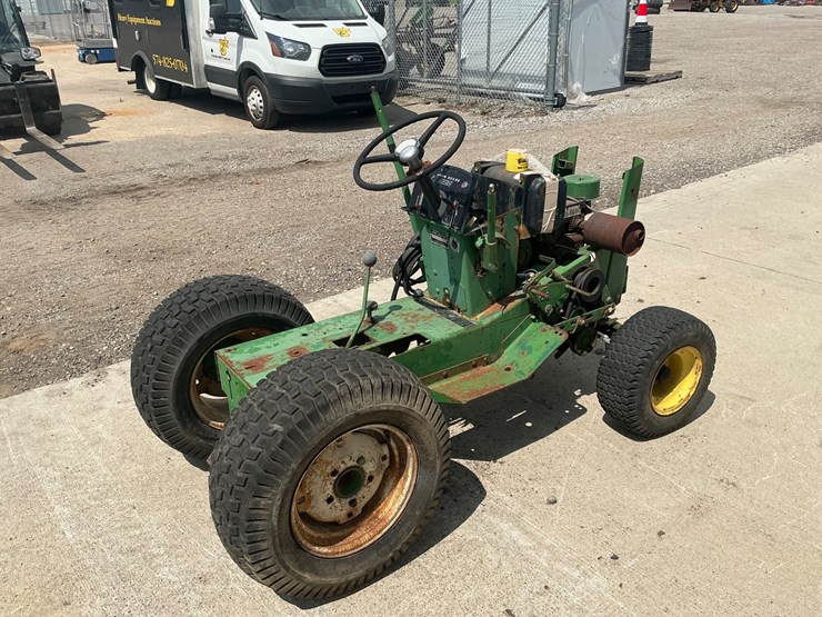john-deere-112-image-3