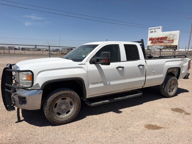 2019-gmc-sierra-2500hd-image-1