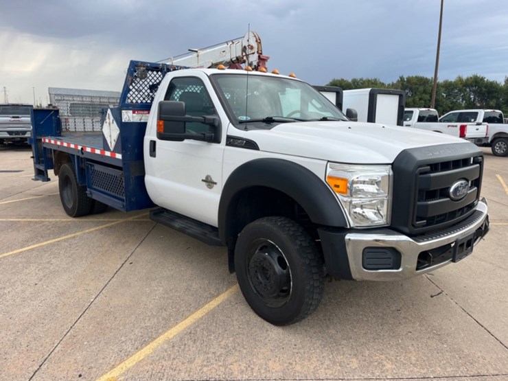 2015-ford-f550-image-3
