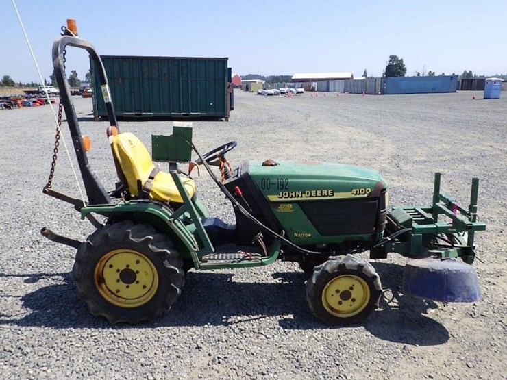 john-deere-4100-image-6