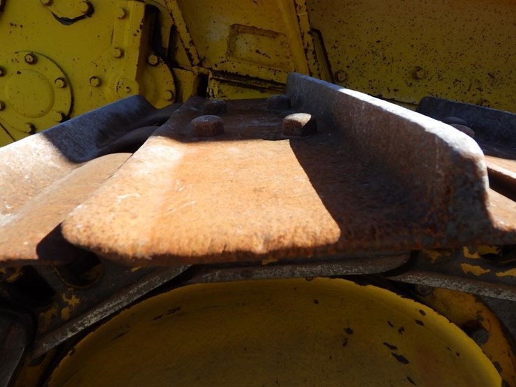 caterpillar-d6-image-19