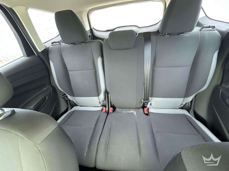 2016-ford-escape-image-21