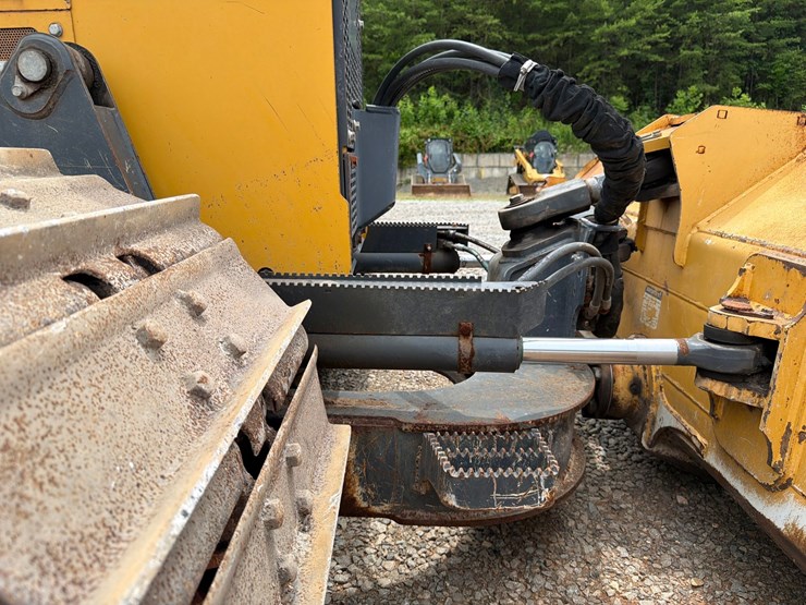deere-650k-lgp-image-35