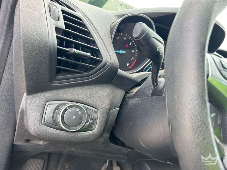 2016-ford-escape-image-15