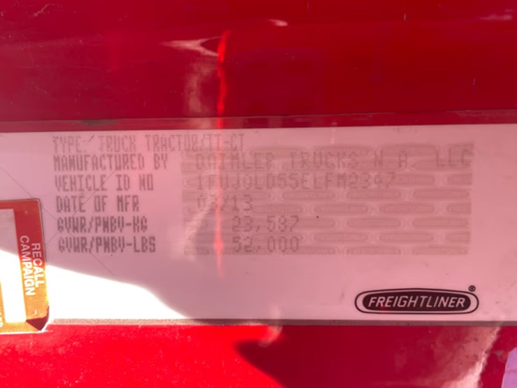 #118-•-2014-freightliner-semi-tractor-(has-wi-title)-(denmark,-wi)-image-56