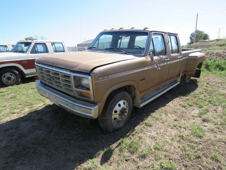 1986-ford-f350-image-3
