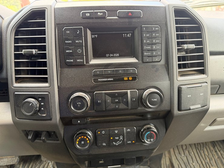 2017-ford-f350-image-73