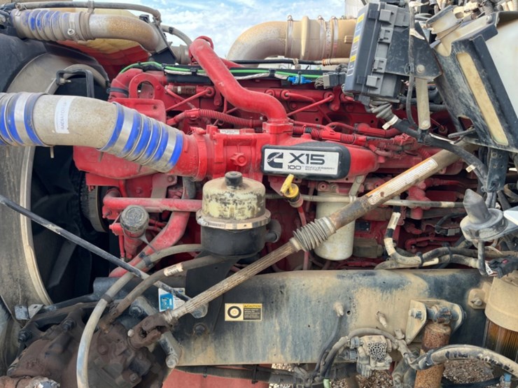 2020-kenworth-t800-image-14