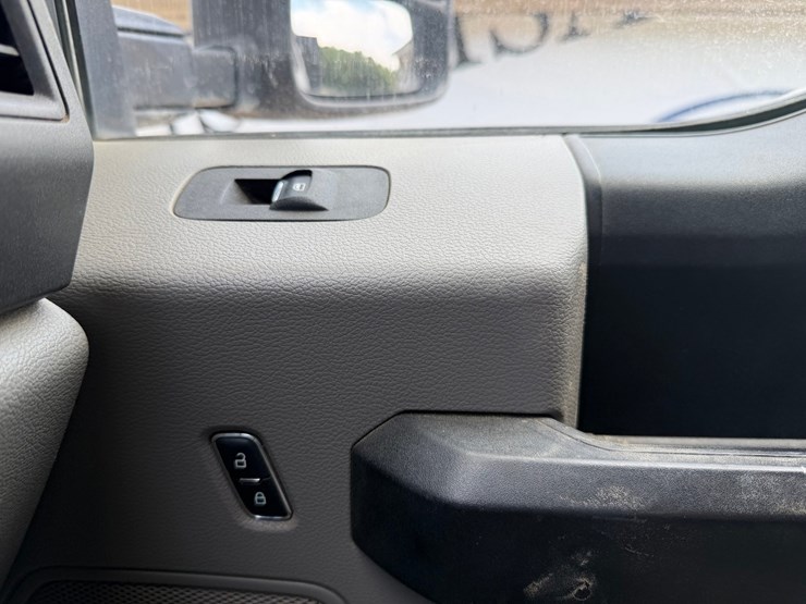 2017-ford-f350-image-82