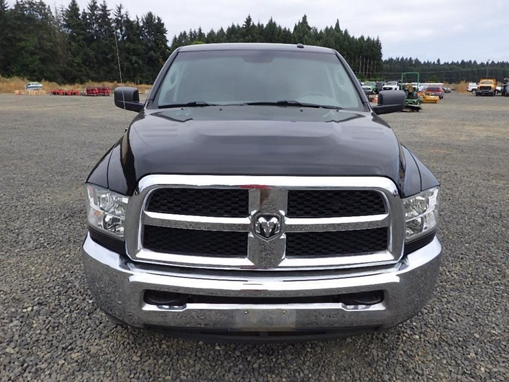 2017-dodge-2500-image-8