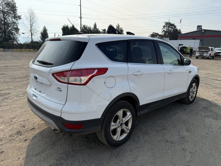 2016-ford-escape-image-4