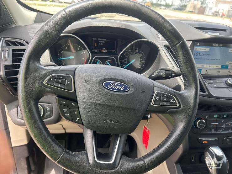 2018-ford-escape-image-11