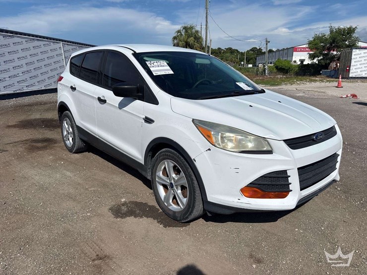 2015-ford-escape-image-2