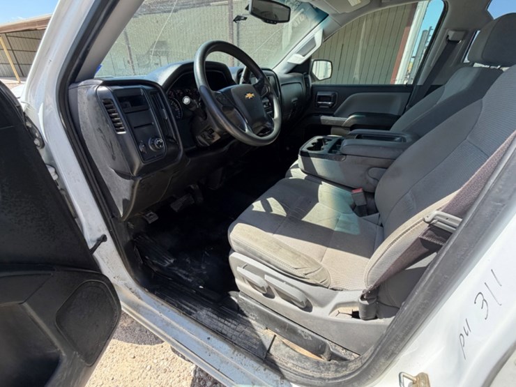 2017-chevrolet-silverado-1500-image-9