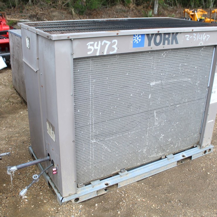 #5149 • 10 TON YORK A/C CONDENSER OUTSIDE UNIT