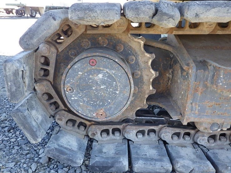 komatsu-pc88mr-10-image-29