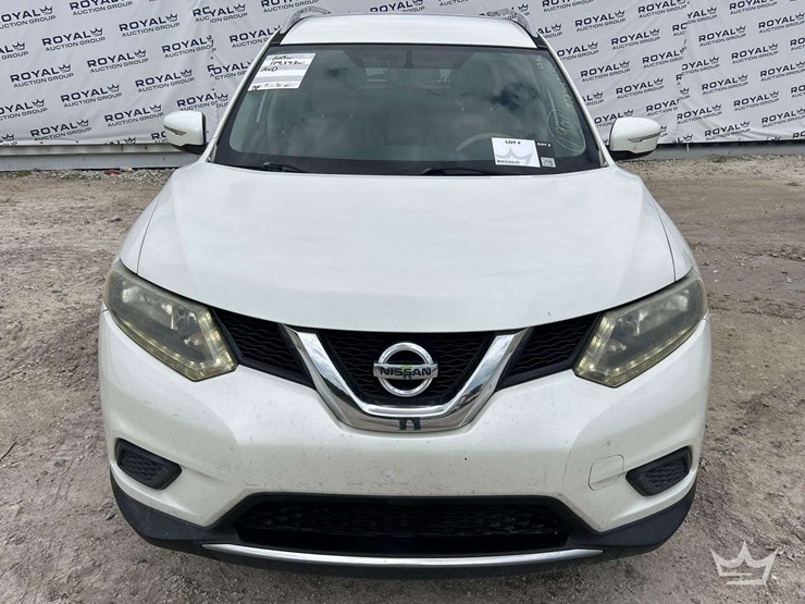2015-nissan-rogue-image-21