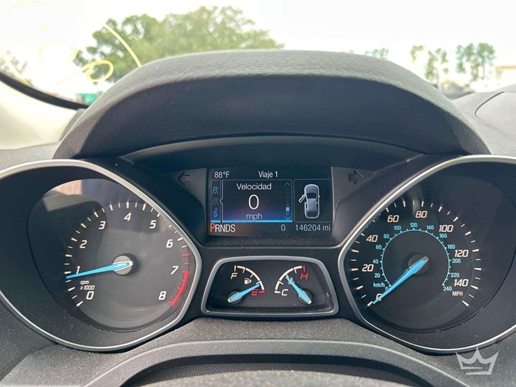 2014-ford-escape-image-16