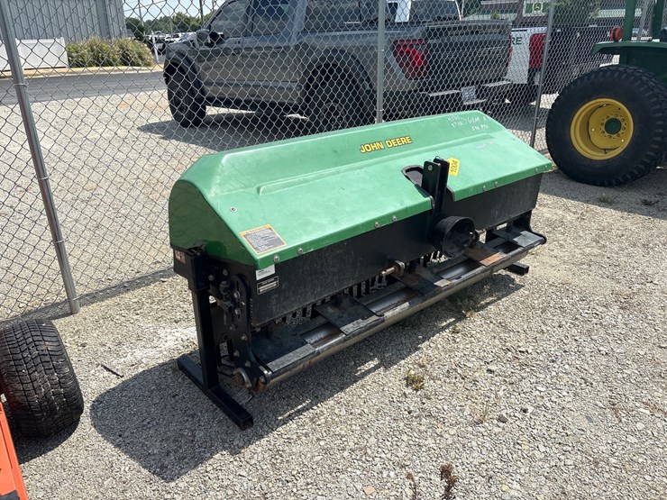 2000-john-deere-2000-image-1