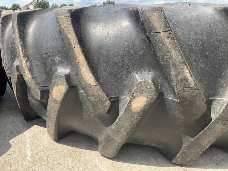 #5559-•-(2)-co-op-18.4-34-agricultural-tractor-tires-image-7