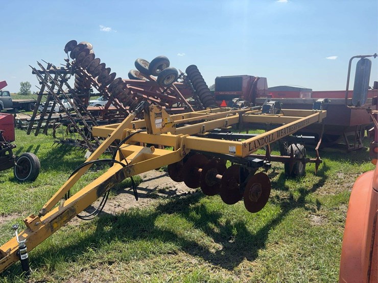 landoll-2200-image-11