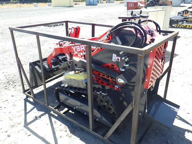 2026-agt-ysrt14-skid-steer-tracked-loader-image-2