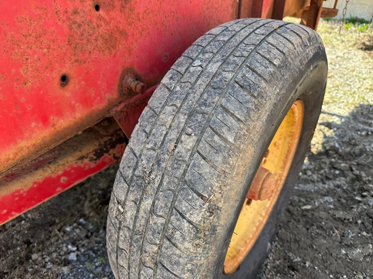 massey-ferguson-9-image-21