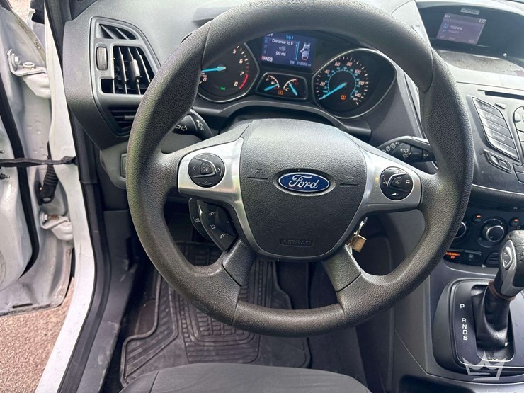 2015-ford-escape-image-13