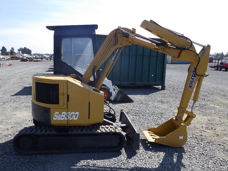 hanix-s&b300-image-6
