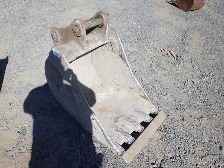 komatsu-pc88mr-image-3