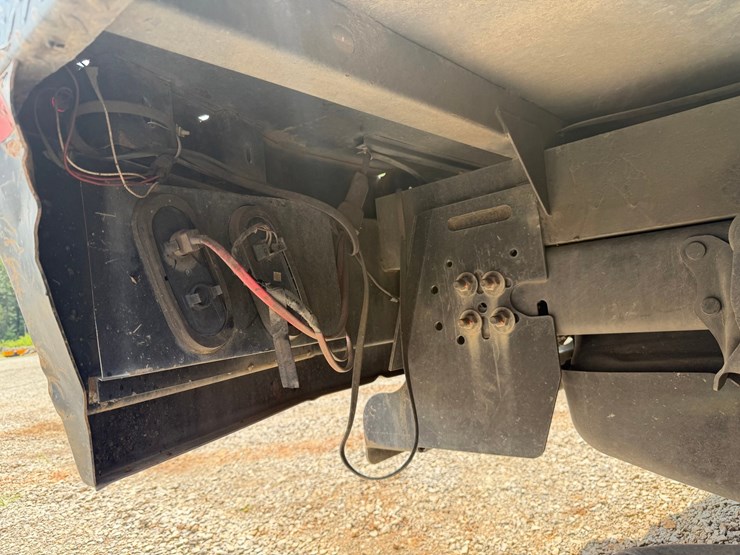 2017-ford-f350-image-56