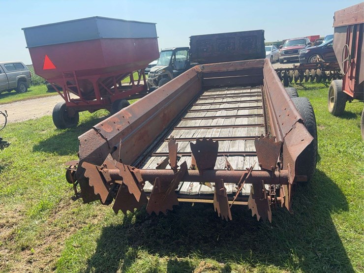 new-holland-676-image-7