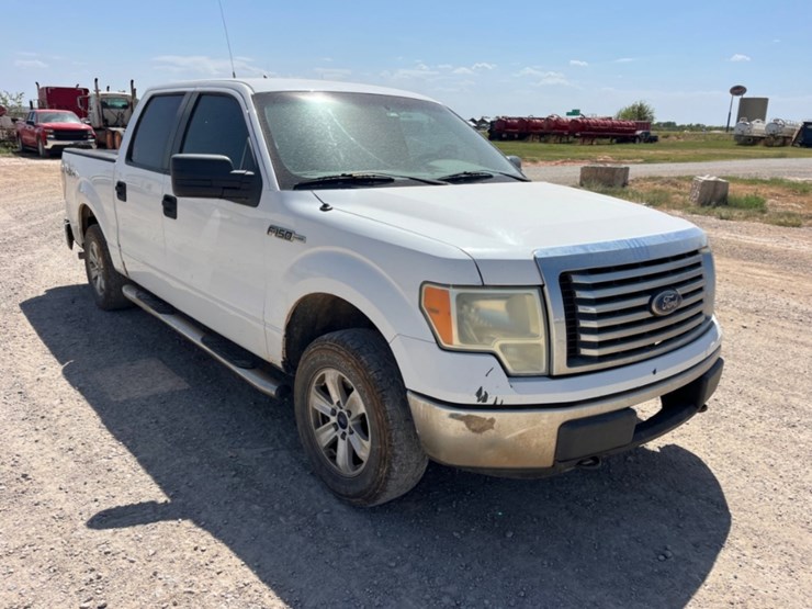 2010-ford-f150-xlt-image-3