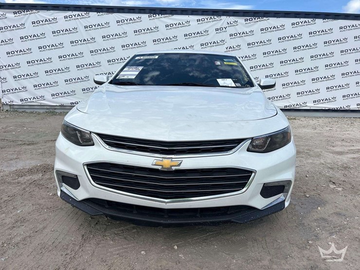 2018-chevrolet-malibu-sedan-image-24