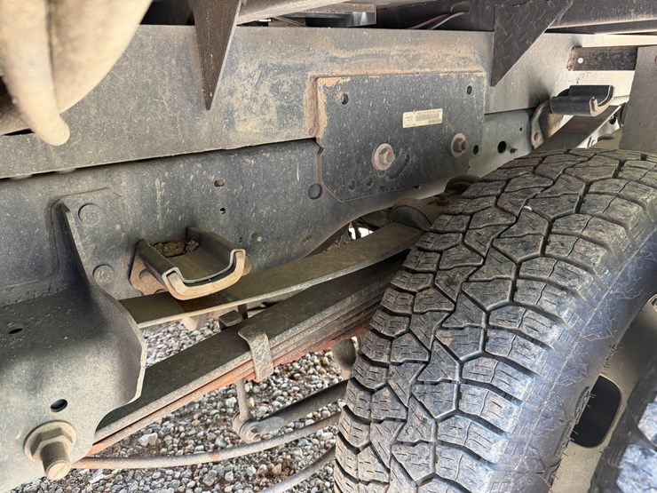 2017-ford-f350-image-48