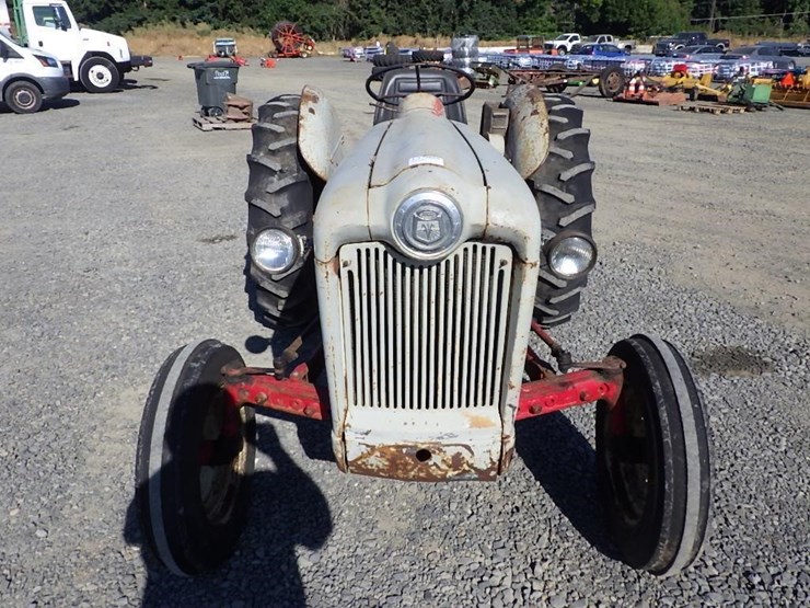 ford-tractor-image-8