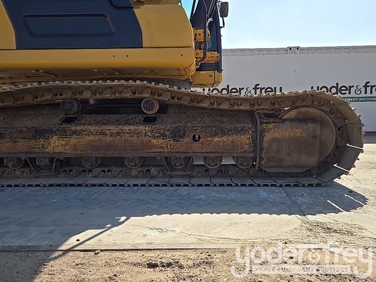 2019-caterpillar-336-image-15