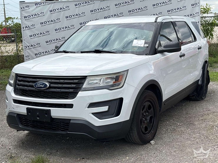 2018-ford-explorer-image-1
