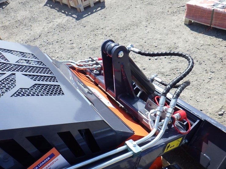 2026-tpm-t460-skid-steer-tracked-loader-image-9