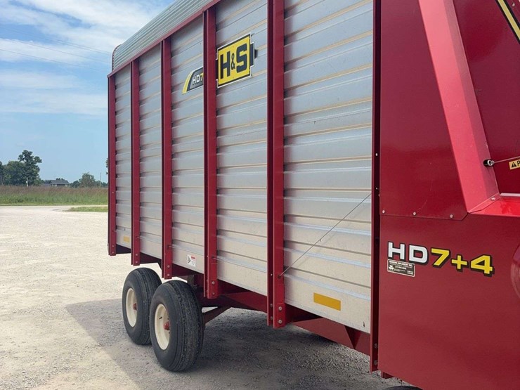 2018-h&s-hd-7+4-16ft-silage-wagon,-tandem-axle,-lights,-540pto,-with-manual,-field-ready,-1274-gear-image-6