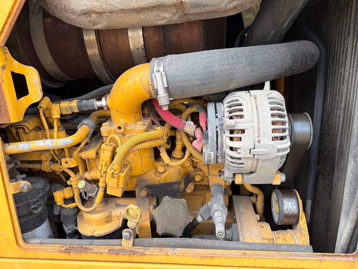 deere-650k-lgp-image-54