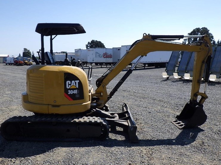 2017-caterpillar-304e2-cr-image-4