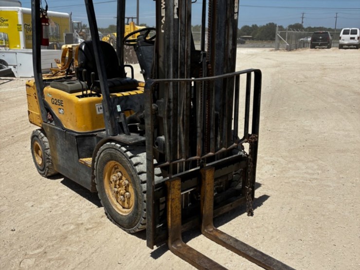 daewoo-g25e-3-image-3