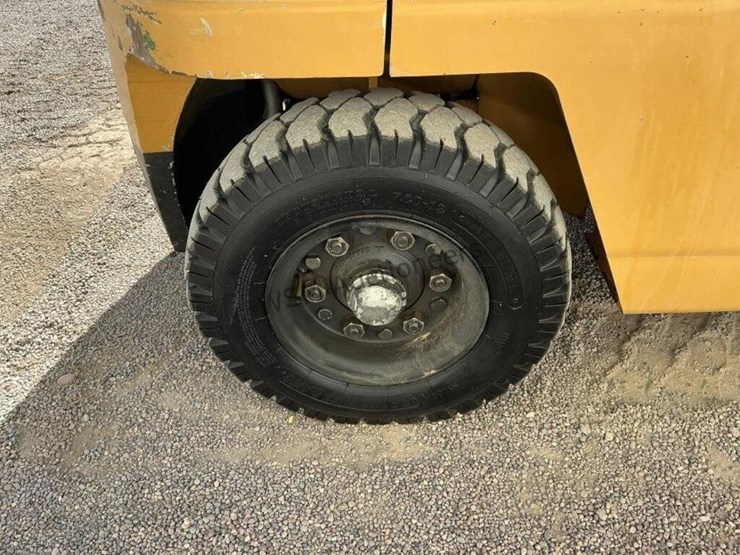 caterpillar-dp40-image-8