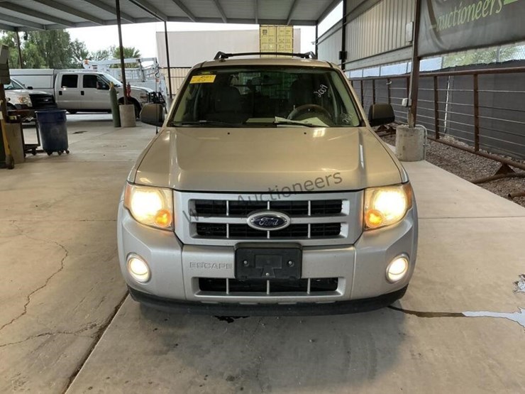 2009-ford-escape-hybrid-image-3
