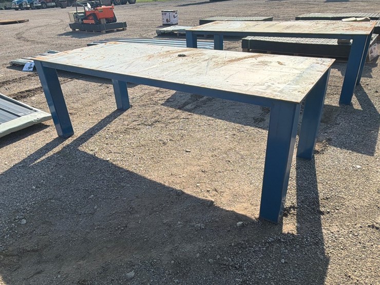 kit-containers-40"-x-96"-welding-table-image-3